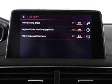 Peugeot 3008 II Crossover 2.0 BlueHDi 180KM 2018 Peugeot 3008 GT-Line 180KM Automat Navi Kamera, zdjęcie 27