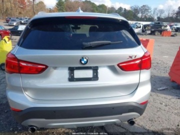 BMW X1 F48 2017 BMW X1 2017 BMW X1 XDRIVE28I 2.0 Benzyna 228KM, zdjęcie 6