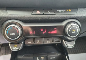 Kia Stonic I 2018 Kia Stonic Super wersja 1,2Benz 1.2 Benzyna 86KM, zdjęcie 24
