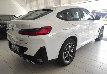 BMW X4 G02 SUV Facelifting 2.0 20d 190KM 2023 BMW X4 Salon bazwypadkowy wersja Mpakiet 2.0 Diesel 190KM, zdjęcie 3