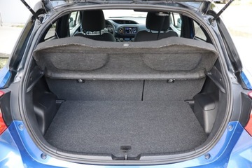 Toyota Yaris III Hatchback 5d Facelifting 2017 1.5 Dual VVT-iE 111KM 2019 Toyota Yaris 1.5 Dual VVT-i, Salon Polska, Klima, zdjęcie 13