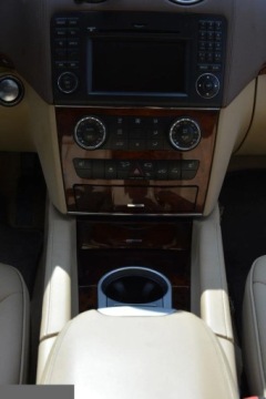 Mercedes Klasa GL X164 Off-roader Facelifting 450 340KM 2011 Mercedes GL 450 340 KM 4Matic 7G-TRONIC 2011r, zdjęcie 22