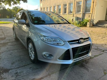 Ford Focus III Kombi 1.6 EcoBoost 150KM 2012 Ford Focus 1.6i Titanium