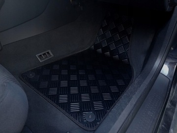 РЕЗИНОВЫЕ КОВРИКИ ДЛЯ AUDI 80 B4 (1991-1996 гг.)