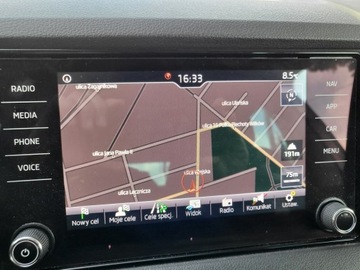 Skoda Karoq Crossover 1.6 TDI 115KM 2017 Škoda Karoq Skoda Karoq 1.6 TDI 115 KM 100%, zdjęcie 26