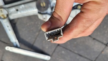 HONDA PRELUDE V 97-01 ZVEDÁK OKNO LEVÝ PŘEDNÍ EVROPA