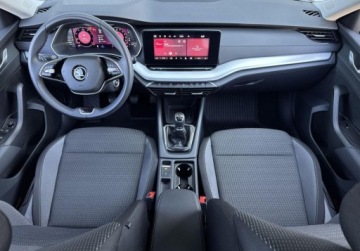 Skoda Octavia IV Liftback 2.0 TDI 115KM 2024 Skoda Octavia SalonPL Selection 2.0TDI 115KM Kamera Smartlink LED Matrix P, zdjęcie 15