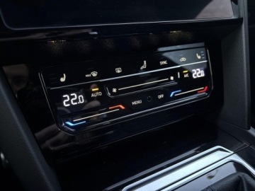 Volkswagen Arteon Shooting Brake R 2.0 TSI 320KM 2022 Volkswagen Arteon R 4Motion DCC ACC Kamery 360 HarmanKardon Hak Faktura Va, zdjęcie 26