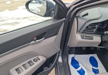 Hyundai Elantra VI Sedan 1.6 MPI 128KM 2019 Hyundai Elantra 1.6 128KM Comfort pakiet zima Salon PL serwis ASO, zdjęcie 9