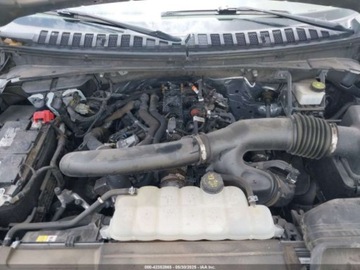 Lincoln Navigator III 2023 Lincoln Navigator Reserve 2023 3.5l 3.5 Benzyna 440KM, zdjęcie 7