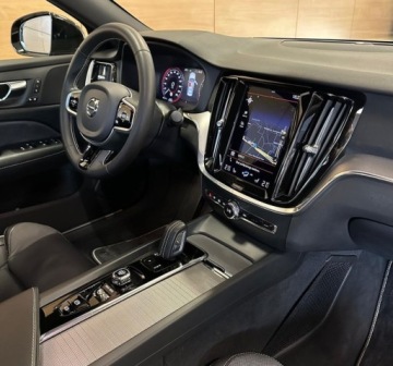 Volvo S60 III 2020 Volvo S60 Pelna oferta na R-CARS.pl 2.0 Benzyna 197KM, zdjęcie 6