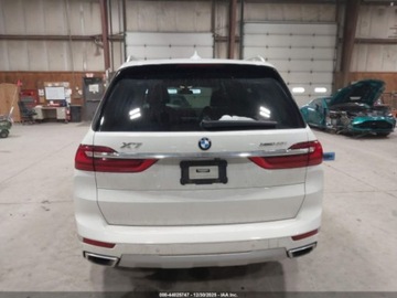 BMW X7 2022 BMW X7 xDrive40i 2022 3.0 Benzyna 335KM, zdjęcie 4