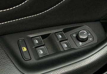 Volkswagen Arteon Fastback Facelifting 2.0 TSI 190KM 2021 Volkswagen Arteon R-LINE Automat Navi Virtual Led Alcantara FV23, zdjęcie 33