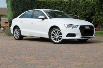 Audi A3 8V 2019 Skrzynia S tronic i spalanie 5 litrów?To Audi A3 bije konkurencję na głowę!, zdjęcie 3