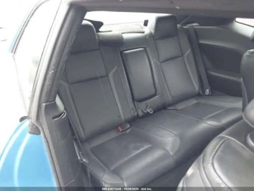 Dodge Challenger III 2018 Dodge Challenger 3.6 V6 305 KM Pentastar, 4x4, wersja SXT, skora, prosta n, zdjęcie 5