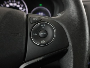 Honda HR-V II SUV 1.5 i-VTEC 130KM 2016 Honda HR-V 1.5 i-VTEC Comfort Klimatronik Tempomat, zdjęcie 25