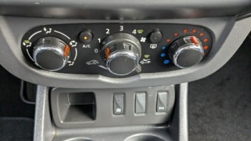 Dacia Duster I SUV Facelifting 1.2 TCe (Euro 6) 125KM 2016 Dacia Duster 1.2i 125PS OPŁACONY Bezwypadkowy, zdjęcie 23