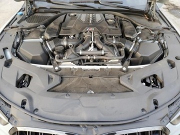 BMW 2023 BMW M8 2023, 4.4L, 4x4, porysowany lakier 4.4 Benzyna 617KM, zdjęcie 10