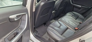 Volvo V60 I Kombi 1.6 DRIVe 115KM 2011 Volvo V60 Super Stan Bezwypadkowy, zdjęcie 32