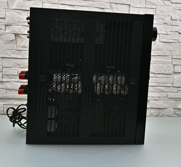 Pioneer A-656 Стереоусилитель высокого класса.