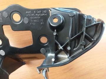КОЗЫРЕК ДЛЯ КРЕПЛЕНИЯ НА СТОЙКУ BMW S1000RR S 1000 RR 8569762