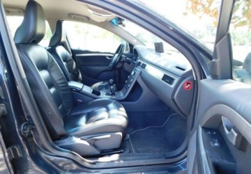 Volvo V70 III Kombi 2.0 TD 136KM 2009 Volvo V70 2.0 Diesel 136KM, zdjęcie 4