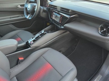 Alfa Romeo Junior SUV 1.2 Hybrid 145KM 2026 ALFA ROMEO Junior Ibrida Suv 1.2 (145KM) 2026, zdjęcie 9