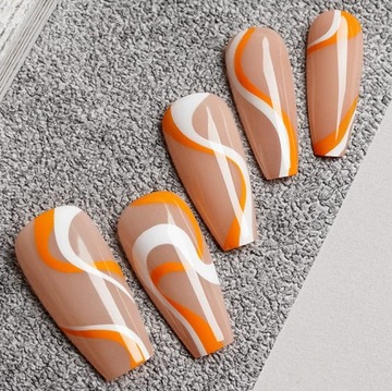 Готовые самоклеящиеся типсы для наращивания ногтей PRESS ON NAILS 24 шт.