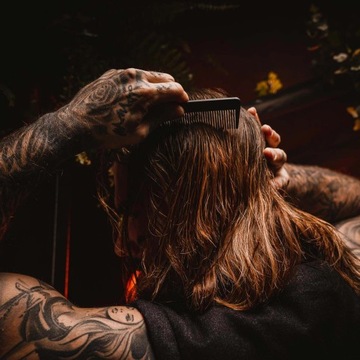 Grzebień tworzywo naturalne Angry Beards