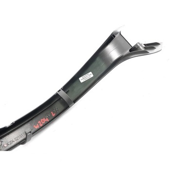 Mercedes W204 Крышка петли багажника левая