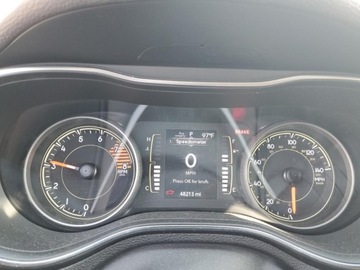 Jeep Cherokee V 2022 Jeep Cherokee Latitude 2022 3.2l 3.2 Benzyna 271KM, zdjęcie 9