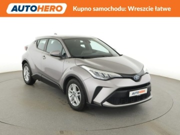 Toyota C-HR I Crossover Facelifting 1.8 Hybrid 122KM 2021 Toyota C-HR HEV kamera klima-auto tempomat hak LED, zdjęcie 9