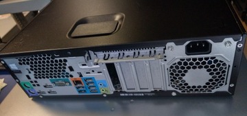 Компьютер HP Z240 CTO малого форм-фактора с ОС Windows 10 PRO