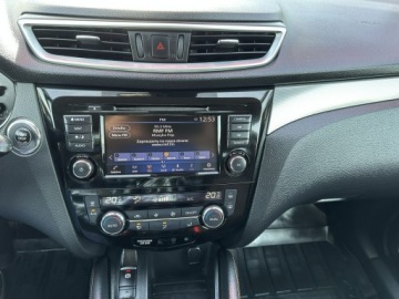 Nissan Qashqai II Crossover Facelifting 1.3DIG-T 140KM 2019 Nissan Qashqai Salon Polska! Led Navi Kamera 360 !, zdjęcie 20