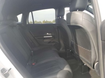 Mercedes GLA II 2023 Mercedes-Benz GLA 250 4Matic 2023 2.0l 2.0 Benzyna 221KM, zdjęcie 2