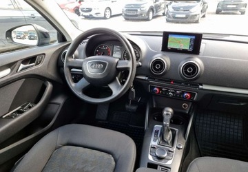 Audi A3 8V Hatchback 3d 1.2 TFSI 110KM 2014 Audi A3 Sportback 1,2 TFSI 110KM Automat S-tronic Navi Serwis Oplacony, zdjęcie 27