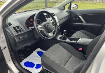 Toyota Avensis III Wagon Facelifting 2015 1.6 Valvematic 132KM 2016 Toyota Avensis 1,6 Benz. 132 KM, Zadbany 1.6 Benzyna 132KM, zdjęcie 7