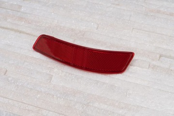 ОТРАЖАТЕЛЬ ЗАДНЕГО БАМПЕРА ЛЕВЫЙ 8191002180 TOYOTA COROLLA XI E16 2013-2019