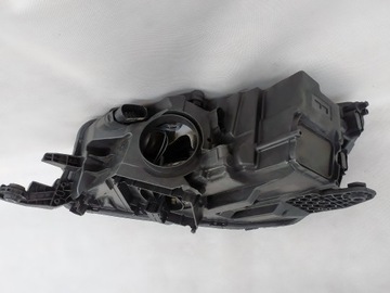 Лампа Full Led Fabia правая 6V1941016F