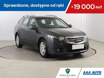 Honda Accord VIII Kombi 2.0 VTEC 156KM 2012 Honda Accord 2.0 i-VTEC, Klima, Klimatronic