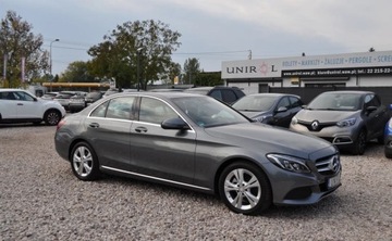 Mercedes Klasa C W205 Limuzyna 180 156KM 2017 Mercedes-Benz Klasa C 180 CGI Avangarde Automat Benzyna 1.6 Benzyna 156KM, zdjęcie 4