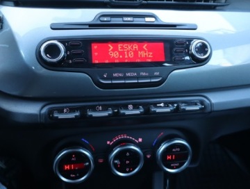 Alfa Romeo Giulietta Nuova II Hatchback 5d 1.4 TB 16v 120KM 2011 Alfa Romeo Giulietta 1.4 T, Klima, Klimatronic, zdjęcie 11