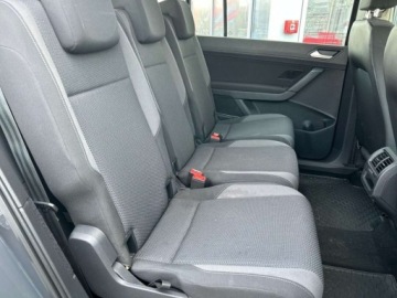 Volkswagen Touran III 1.5 TSI EVO 150KM 2021 Volkswagen Touran 1.5 TSI EVO Comfortline Plus. VAT Marza 1.5 Benzyna, zdjęcie 35