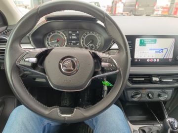 Skoda Fabia IV 1.0 MPI 80KM 2023 Skoda Fabia IV 1.0 MPI B+ GAZ rok 2023 LAKIER ORYGINAŁ Salon PL Serwis, zdjęcie 1