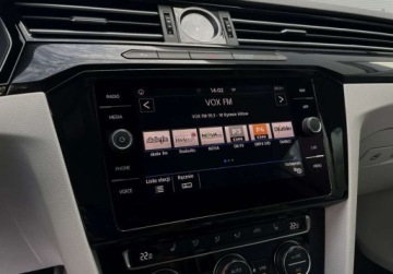 Volkswagen Arteon Fastback 2.0 TSI 190KM 2017 Volkswagen Arteon 2.0 TSI DSG 190 KM bezwypadkowy GWARANCJA navi, zdjęcie 23