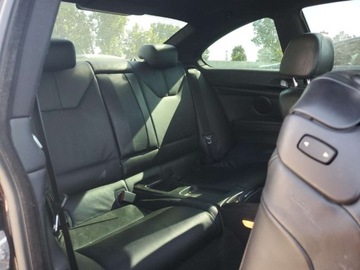 BMW Seria 3 E90-91-92-93 2010 BMW M3 2010 4.0l 4.0 Benzyna 414KM, zdjęcie 10