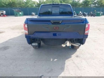 Nissan Titan 2023 Nissan Titan 2023 Nissan Titan 4x4 Crew Cab PRO-4X 5.6 Benzyna 400KM, zdjęcie 5