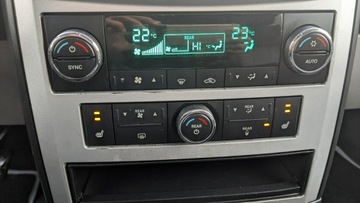 Chrysler Grand Voyager 2008 Chrysler Grand Voyager 2.8CRD 163PS ZAREJESTROWANY, zdjęcie 27