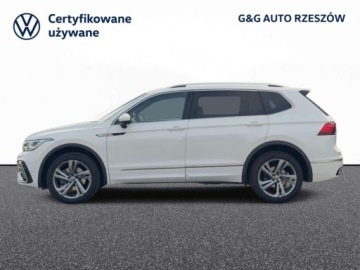 Volkswagen Tiguan Allspace SUV Facelifting 2.0 TSI 190KM 2022 Volkswagen Tiguan Allspace 2.0 TSI 190 KM 4Mot. R-Line DSG, Niski przebieg, zdjęcie 9