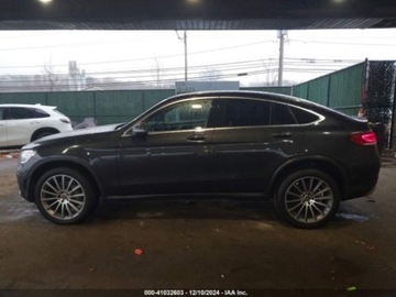 Mercedes GLC C253 2021 Mercedes-Benz GLC 2021 MERCEDES-BENZ GLC 300 4MATIC COUPE 2.0 Benzyna 255KM, zdjęcie 12